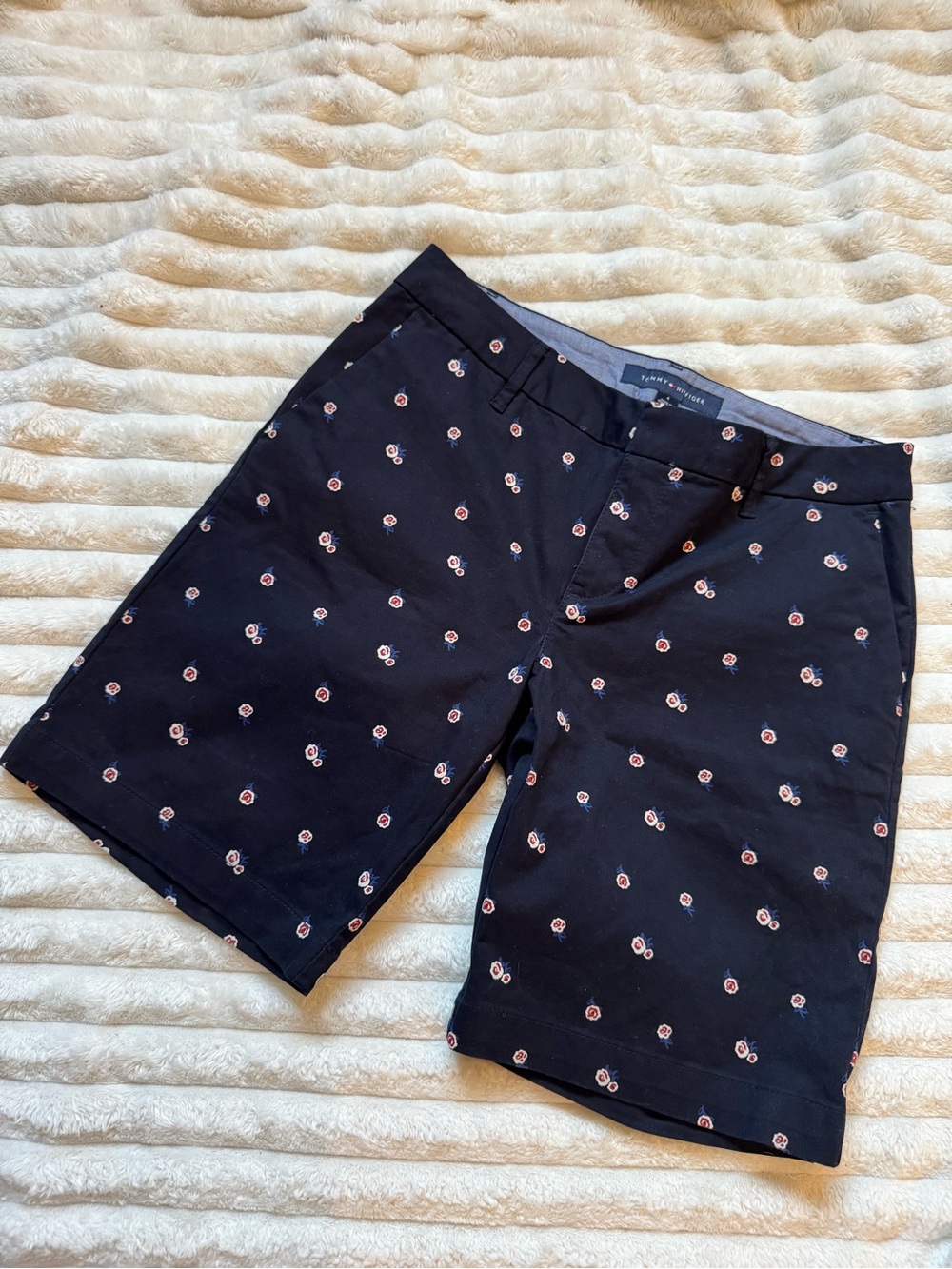 Tommy Hilfiger Navy Shorts with Small Red-White Floral Embroidery